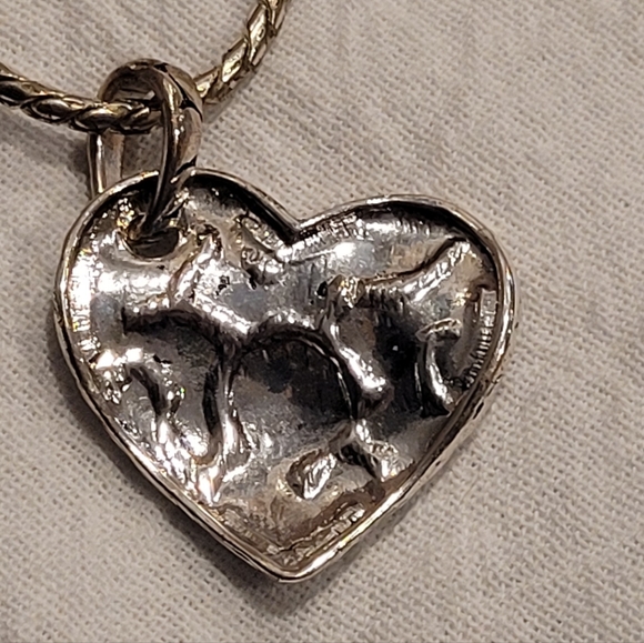Vintage Pebble Heart Pendant and Necklace - Silver Toned - Picture 2 of 4